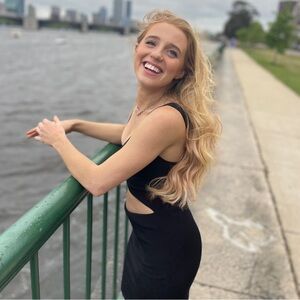 Alice+olivia $400 black formal dress